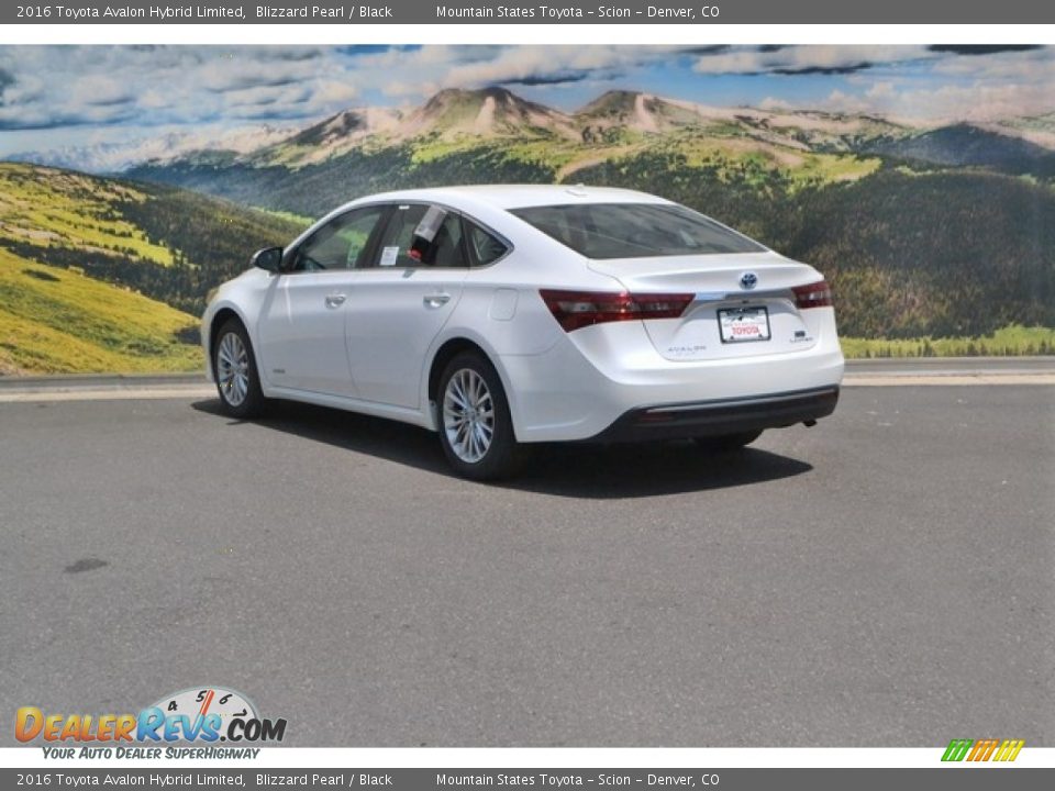 2016 Toyota Avalon Hybrid Limited Blizzard Pearl / Black Photo #3