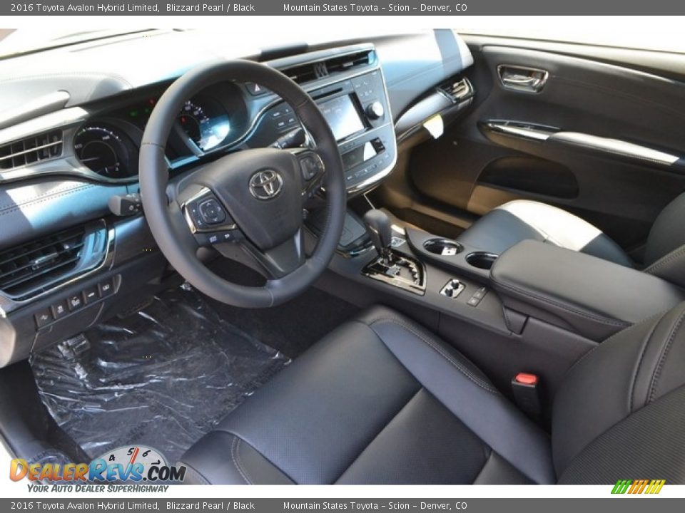 2016 Toyota Avalon Hybrid Limited Blizzard Pearl / Black Photo #5