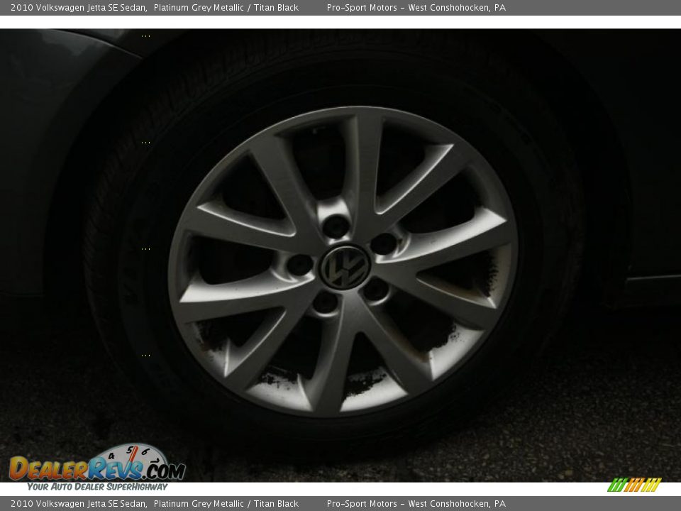 2010 Volkswagen Jetta SE Sedan Platinum Grey Metallic / Titan Black Photo #15