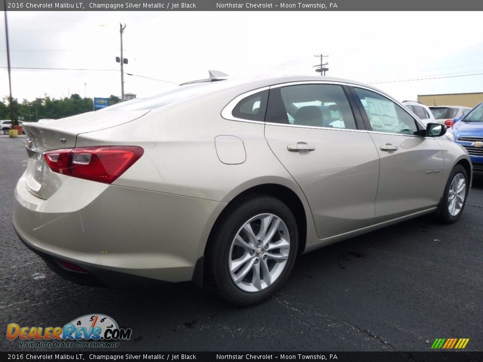 2016 Chevrolet Malibu LT Champagne Silver Metallic / Jet Black Photo #5