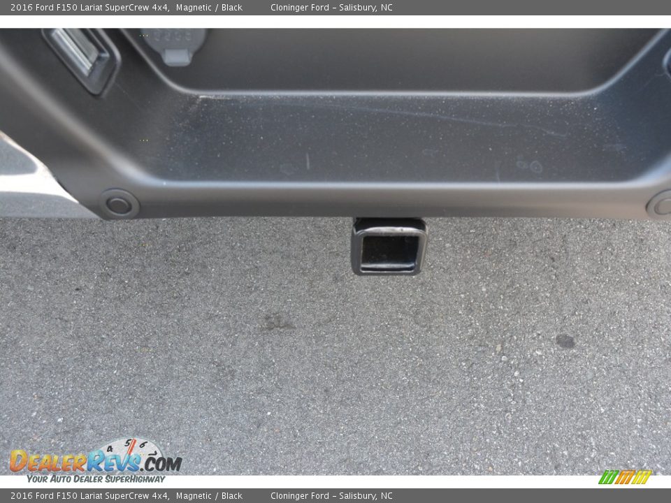 2016 Ford F150 Lariat SuperCrew 4x4 Magnetic / Black Photo #5