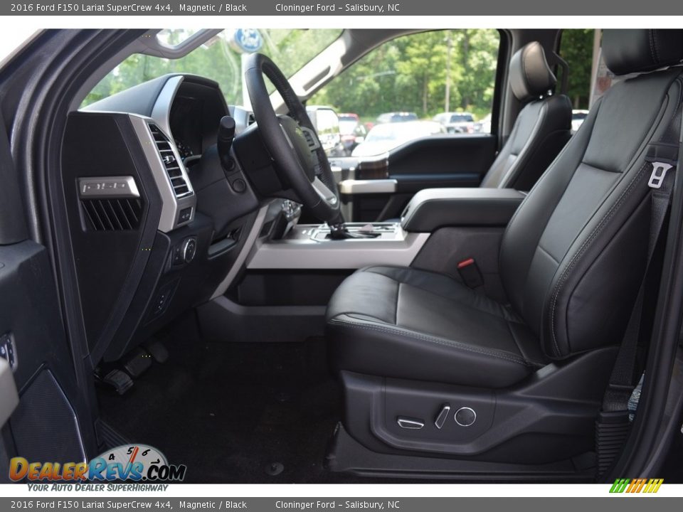 2016 Ford F150 Lariat SuperCrew 4x4 Magnetic / Black Photo #9