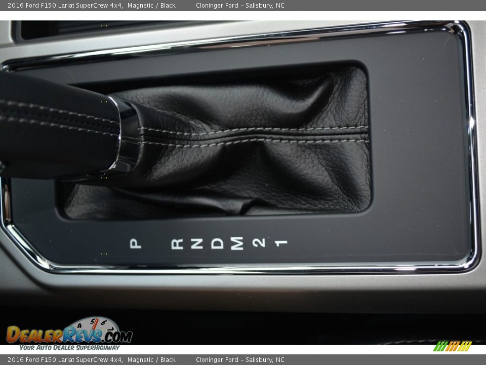 2016 Ford F150 Lariat SuperCrew 4x4 Magnetic / Black Photo #18