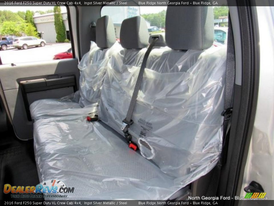 2016 Ford F250 Super Duty XL Crew Cab 4x4 Ingot Silver Metallic / Steel Photo #15