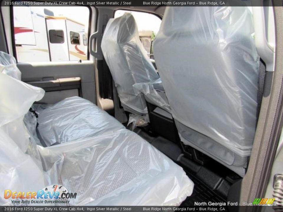 2016 Ford F250 Super Duty XL Crew Cab 4x4 Ingot Silver Metallic / Steel Photo #16
