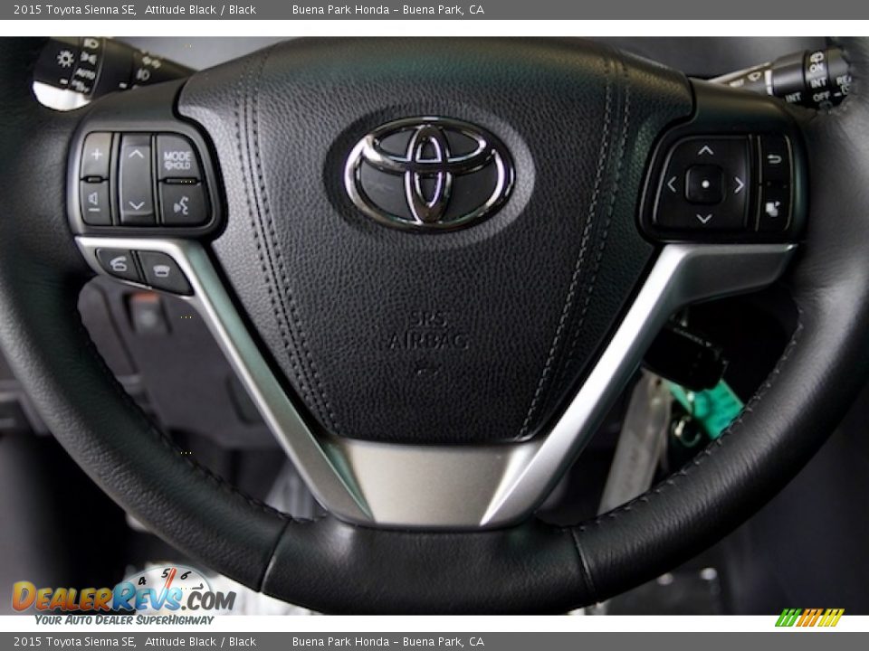 2015 Toyota Sienna SE Attitude Black / Black Photo #13