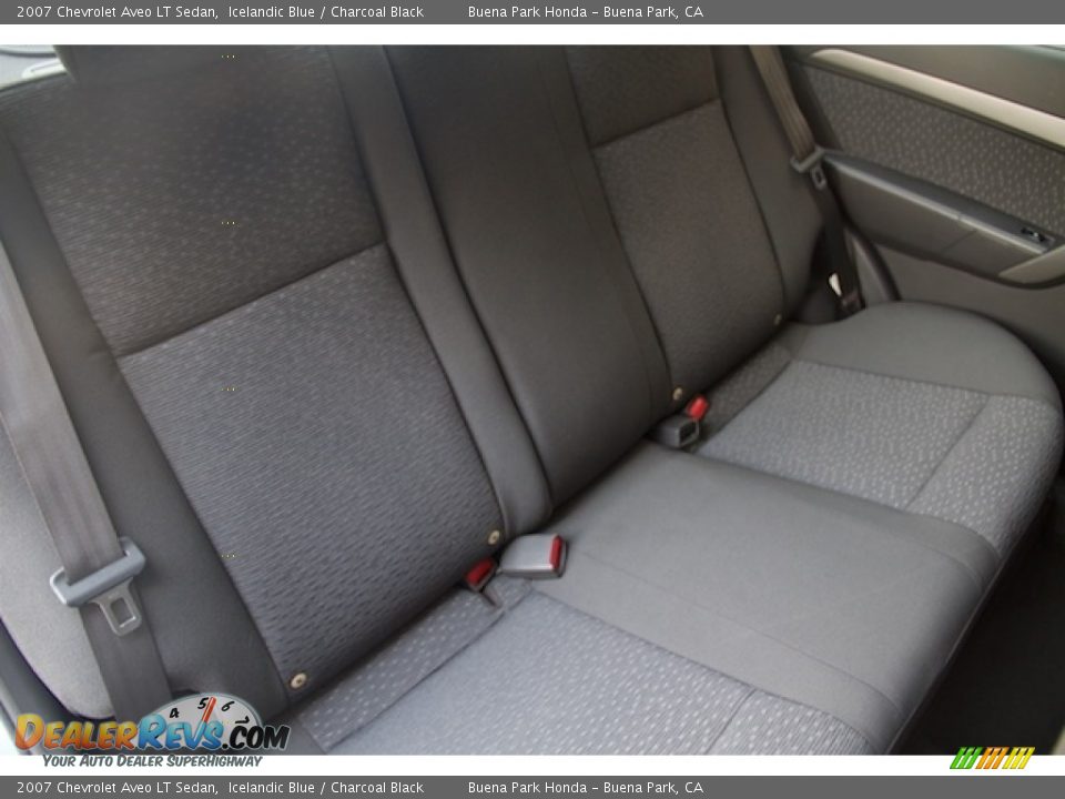 2007 Chevrolet Aveo LT Sedan Icelandic Blue / Charcoal Black Photo #17