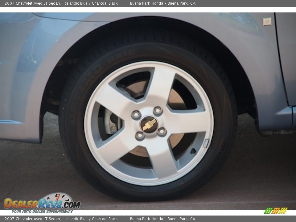 2007 Chevrolet Aveo LT Sedan Icelandic Blue / Charcoal Black Photo #28