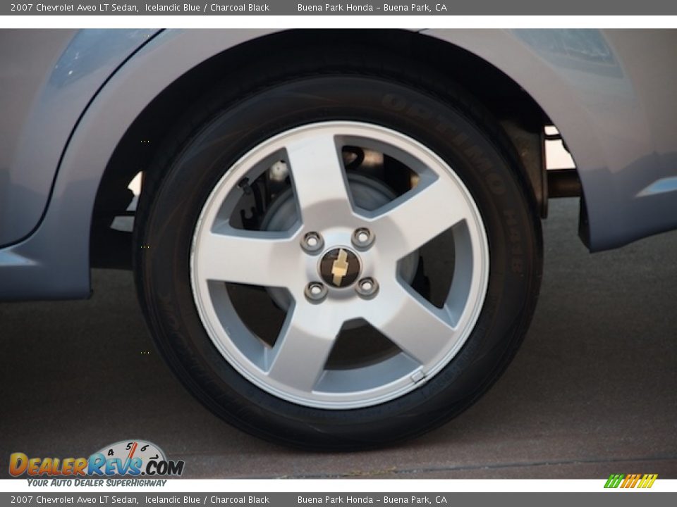 2007 Chevrolet Aveo LT Sedan Icelandic Blue / Charcoal Black Photo #29