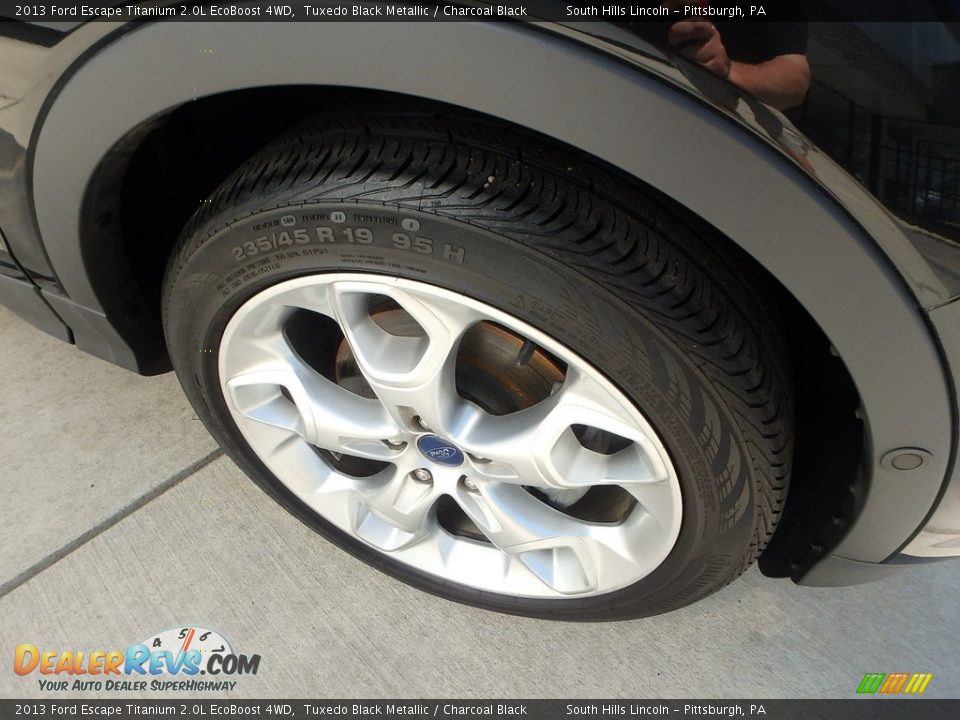 2013 Ford Escape Titanium 2.0L EcoBoost 4WD Tuxedo Black Metallic / Charcoal Black Photo #9
