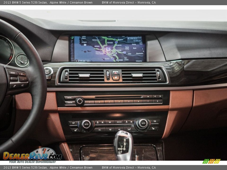 2013 BMW 5 Series 528i Sedan Alpine White / Cinnamon Brown Photo #5