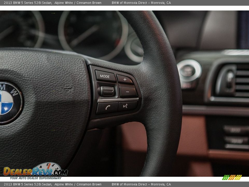 2013 BMW 5 Series 528i Sedan Alpine White / Cinnamon Brown Photo #18
