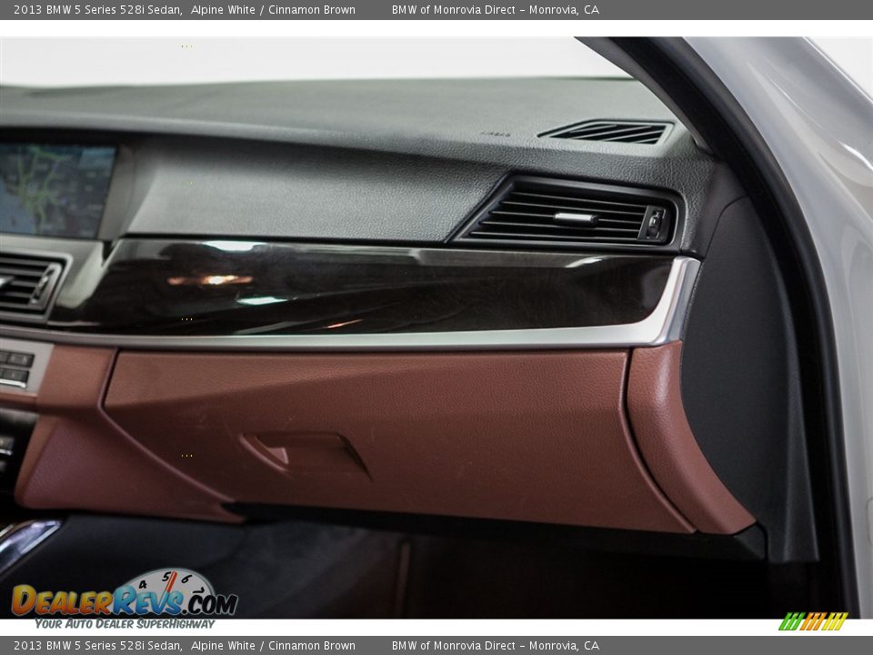 2013 BMW 5 Series 528i Sedan Alpine White / Cinnamon Brown Photo #23