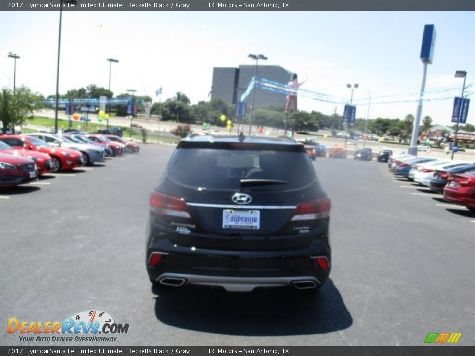 2017 Hyundai Santa Fe Limited Ultimate Becketts Black / Gray Photo #7