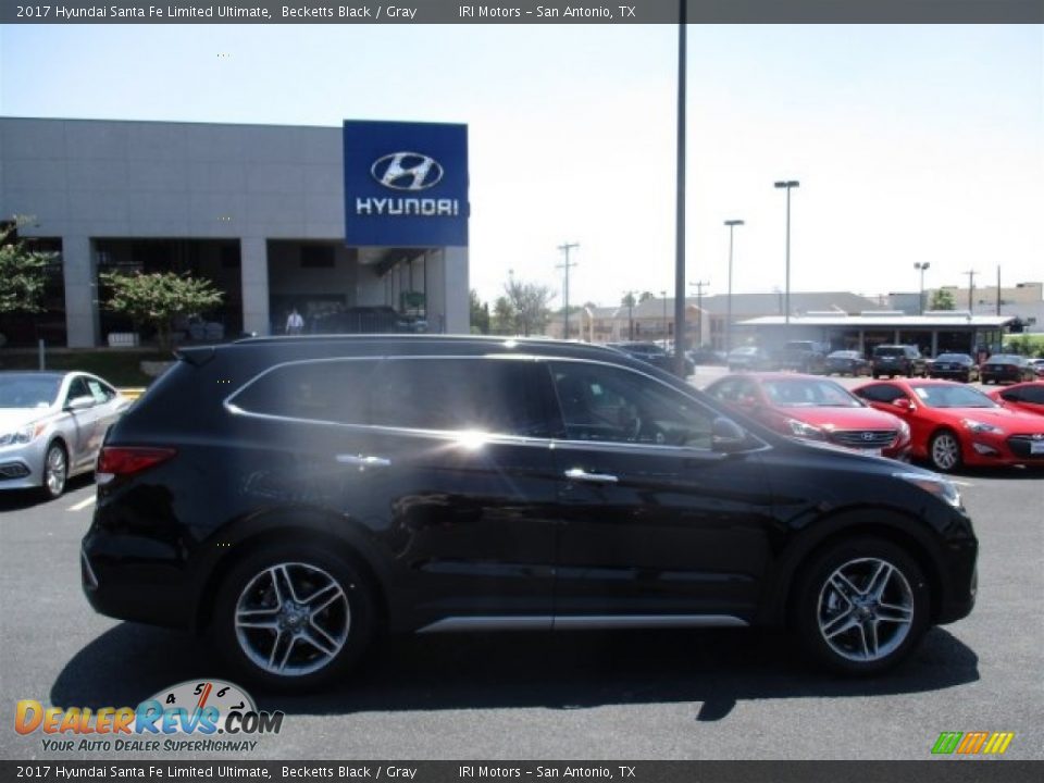 2017 Hyundai Santa Fe Limited Ultimate Becketts Black / Gray Photo #8