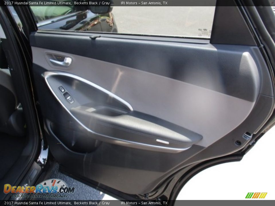 2017 Hyundai Santa Fe Limited Ultimate Becketts Black / Gray Photo #13