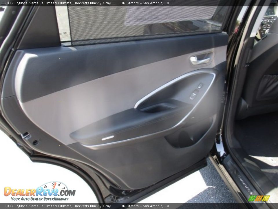 2017 Hyundai Santa Fe Limited Ultimate Becketts Black / Gray Photo #15