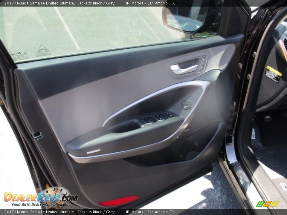2017 Hyundai Santa Fe Limited Ultimate Becketts Black / Gray Photo #16