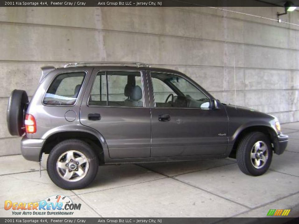 2001 Kia Sportage 4x4 Pewter Gray / Gray Photo #2
