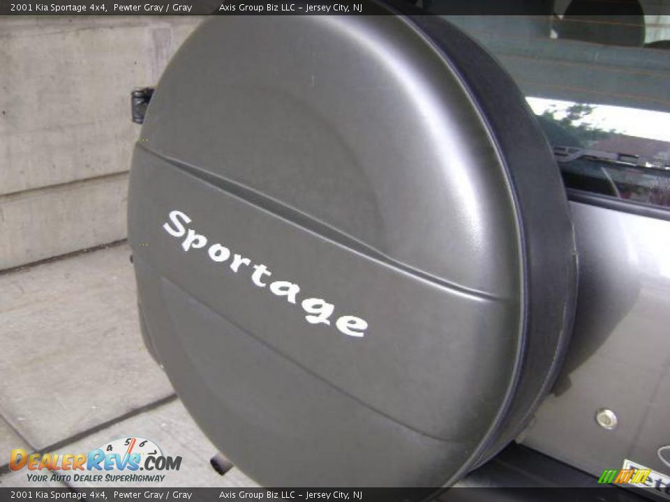 2001 Kia Sportage 4x4 Pewter Gray / Gray Photo #11