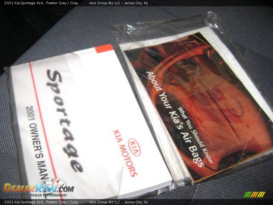 2001 Kia Sportage 4x4 Pewter Gray / Gray Photo #17