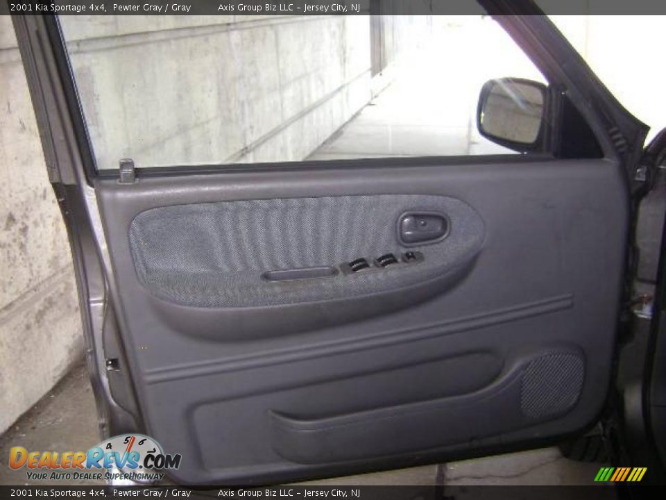 2001 Kia Sportage 4x4 Pewter Gray / Gray Photo #19