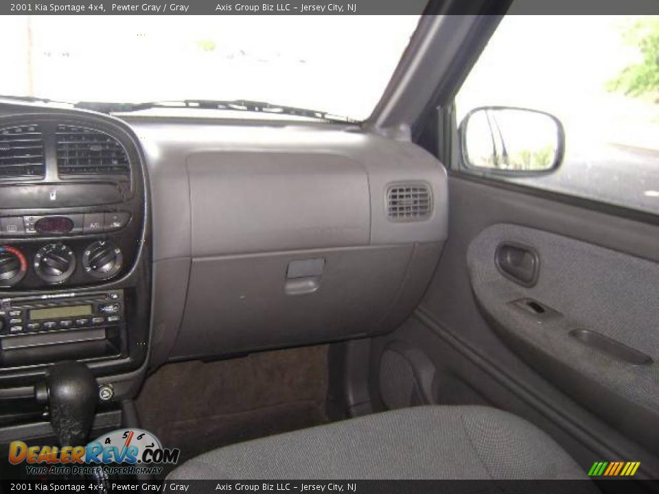 2001 Kia Sportage 4x4 Pewter Gray / Gray Photo #20