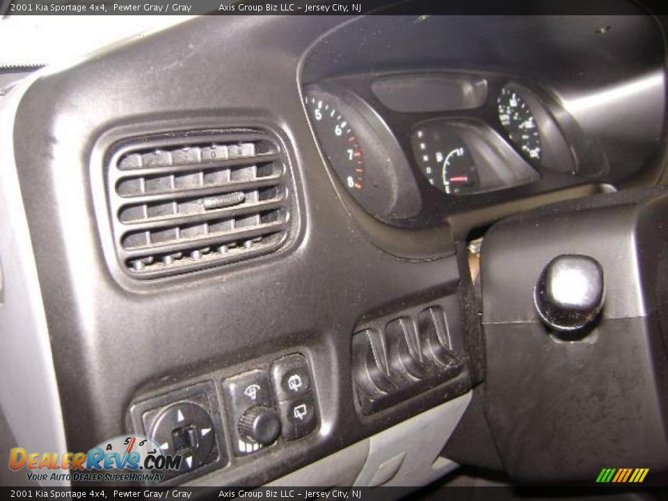 2001 Kia Sportage 4x4 Pewter Gray / Gray Photo #21