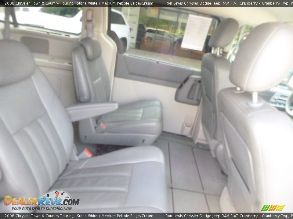 2008 Chrysler Town & Country Touring Stone White / Medium Pebble Beige/Cream Photo #4