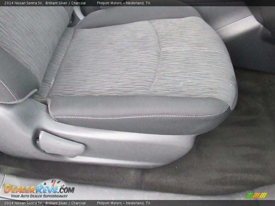 2014 Nissan Sentra SV Brilliant Silver / Charcoal Photo #27