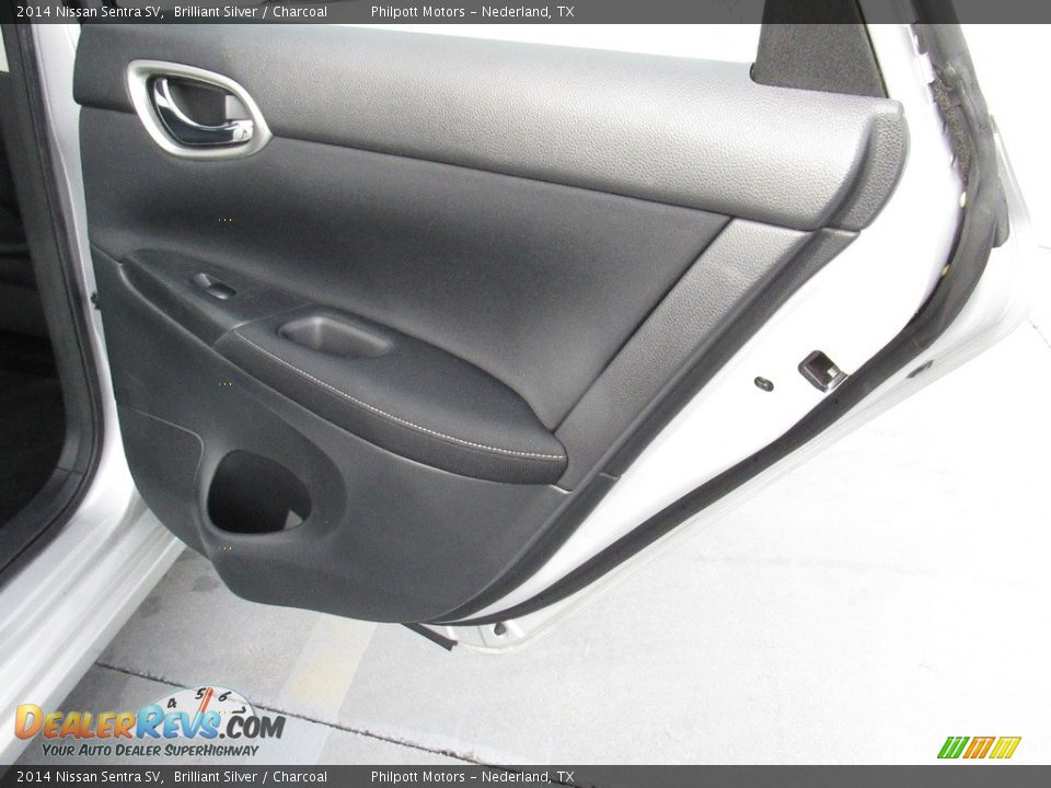 2014 Nissan Sentra SV Brilliant Silver / Charcoal Photo #28