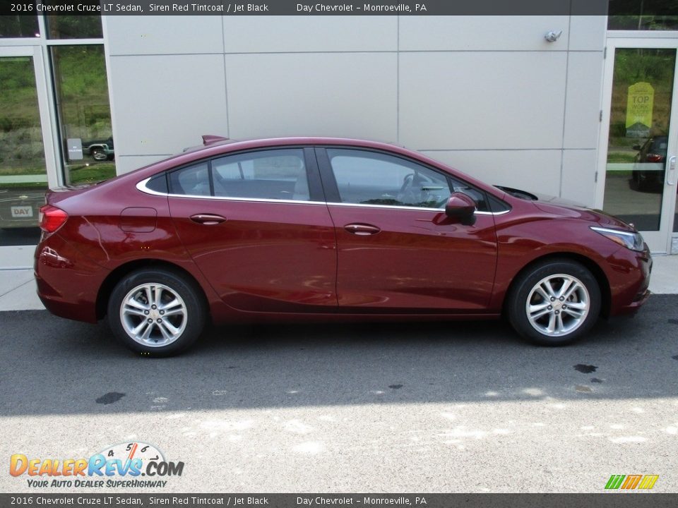 2016 Chevrolet Cruze LT Sedan Siren Red Tintcoat / Jet Black Photo #2