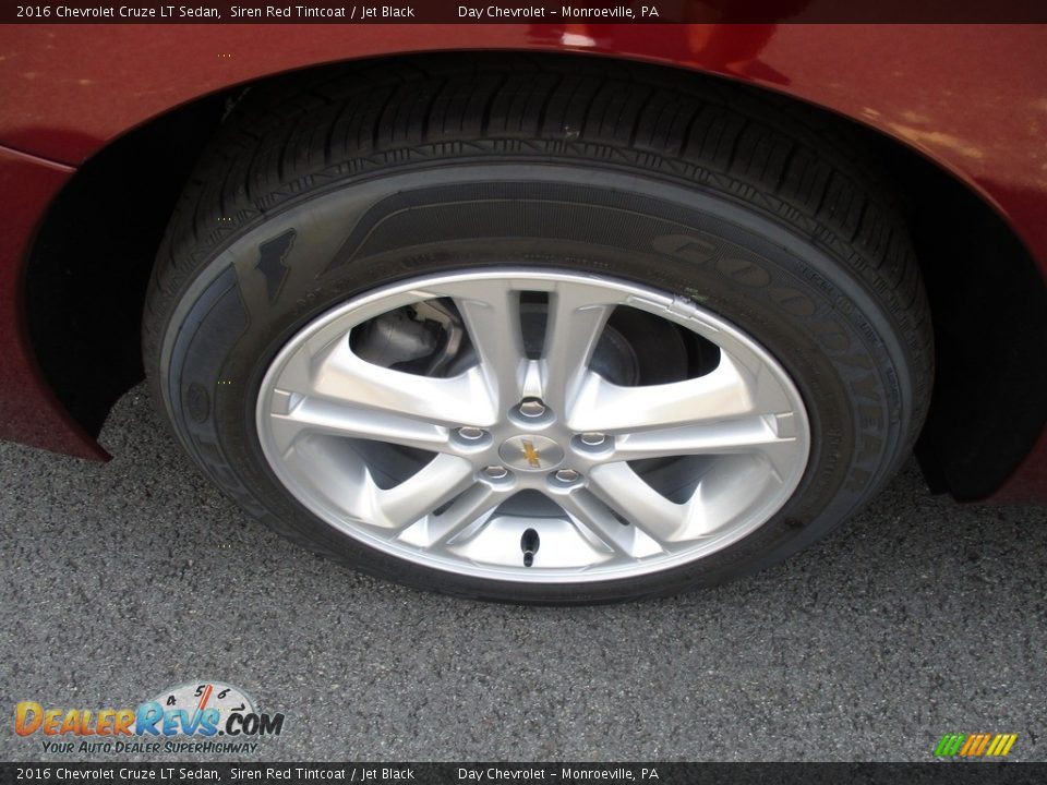 2016 Chevrolet Cruze LT Sedan Siren Red Tintcoat / Jet Black Photo #3