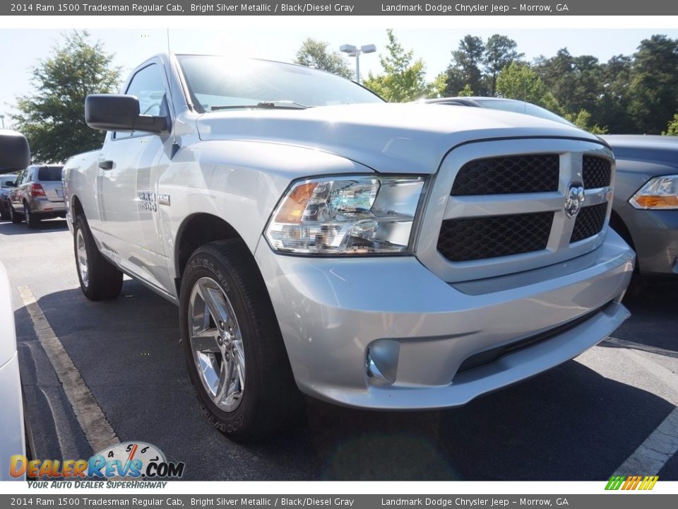 2014 Ram 1500 Tradesman Regular Cab Bright Silver Metallic / Black/Diesel Gray Photo #4