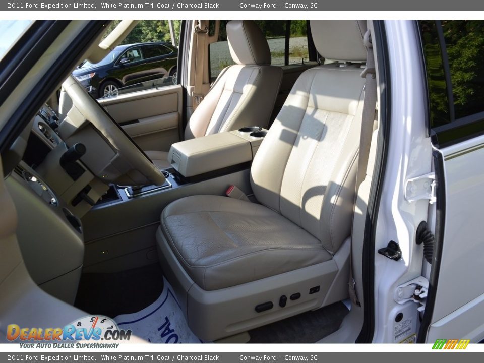 2011 Ford Expedition Limited White Platinum Tri-Coat / Charcoal Black Photo #24