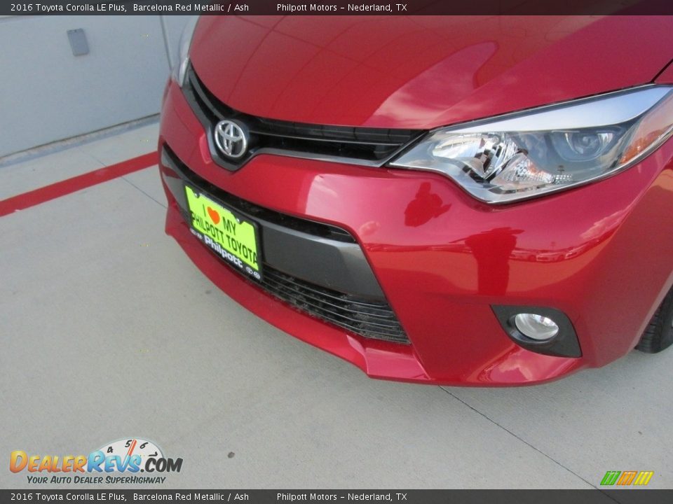 2016 Toyota Corolla LE Plus Barcelona Red Metallic / Ash Photo #10