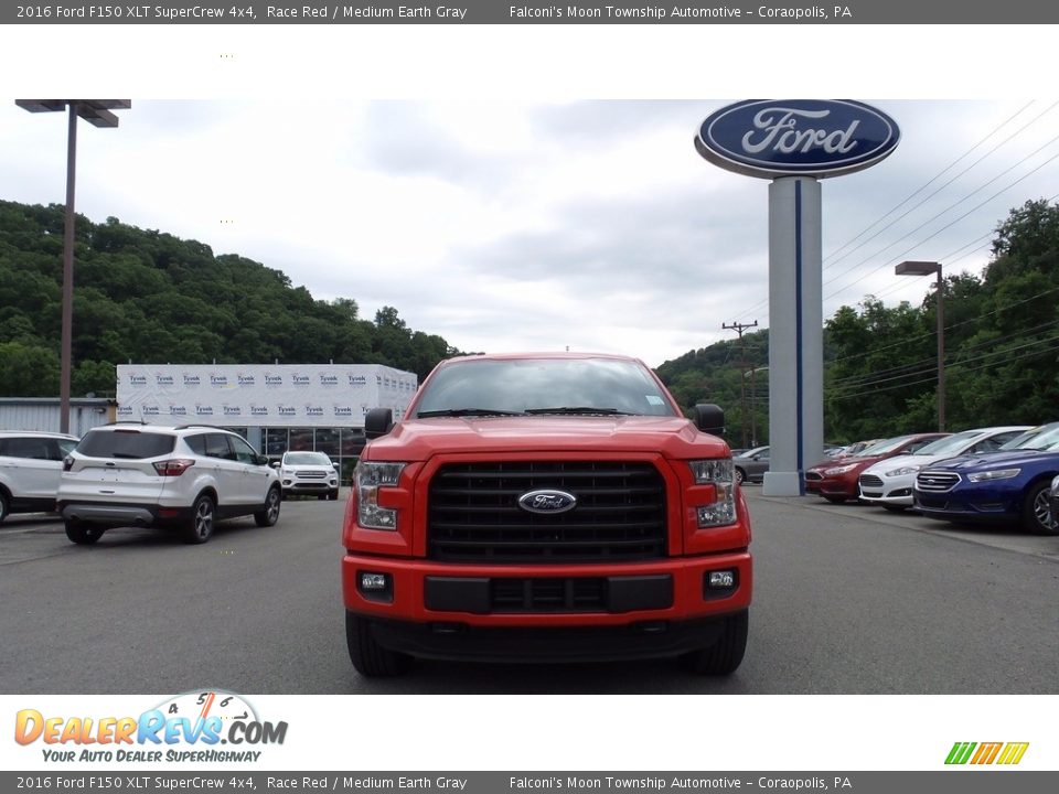 2016 Ford F150 XLT SuperCrew 4x4 Race Red / Medium Earth Gray Photo #2