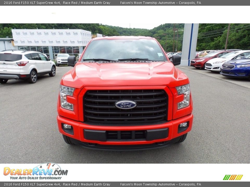 2016 Ford F150 XLT SuperCrew 4x4 Race Red / Medium Earth Gray Photo #3