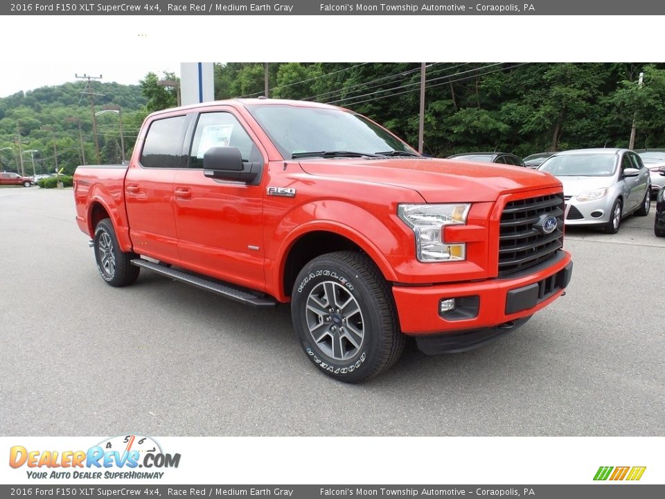 2016 Ford F150 XLT SuperCrew 4x4 Race Red / Medium Earth Gray Photo #4