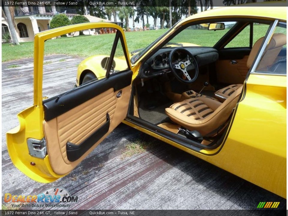 1972 Ferrari Dino 246 GT Yellow / Sand Photo #8