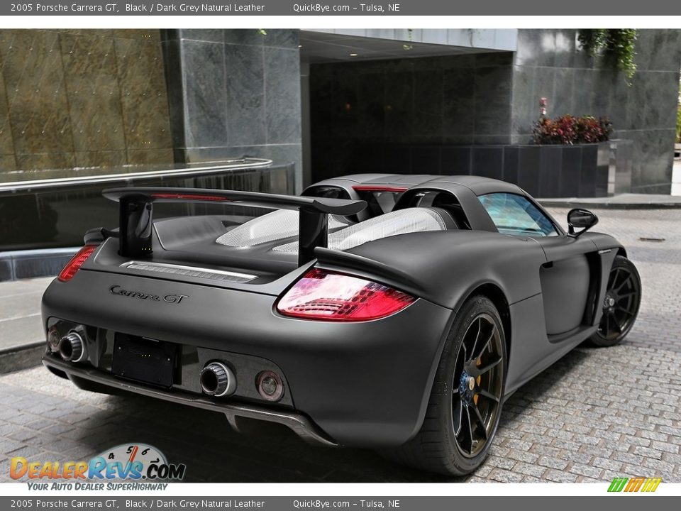 Black 2005 Porsche Carrera GT  Photo #12