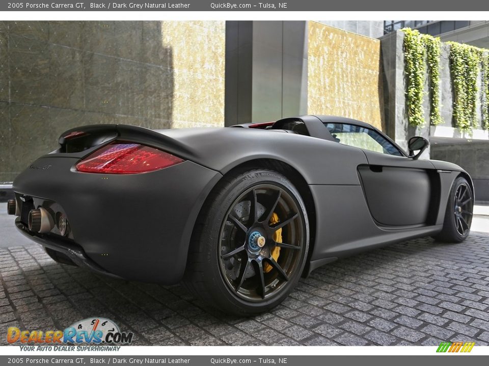 2005 Porsche Carrera GT Black / Dark Grey Natural Leather Photo #17