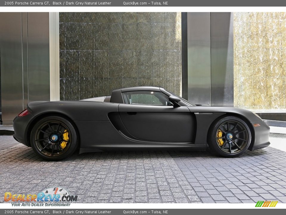 Black 2005 Porsche Carrera GT  Photo #19