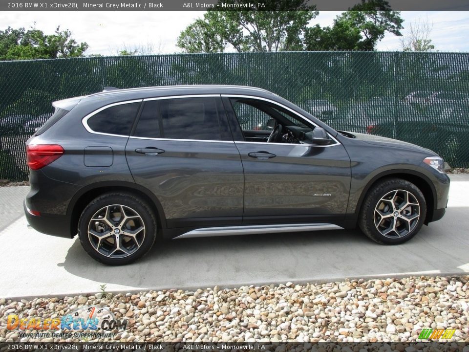 2016 BMW X1 xDrive28i Mineral Grey Metallic / Black Photo #2