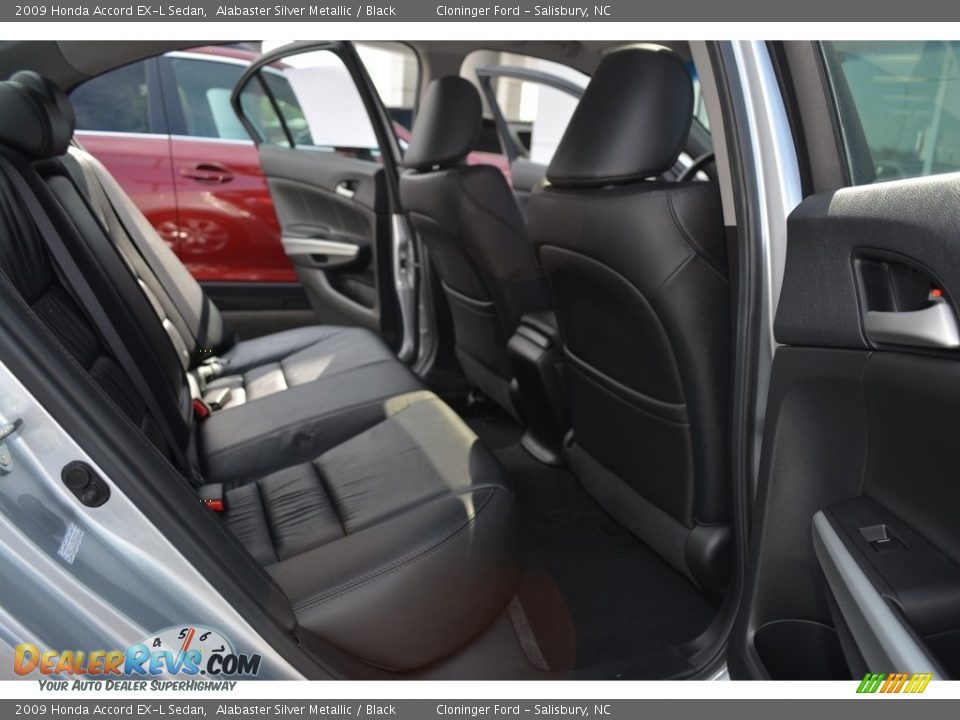 2009 Honda Accord EX-L Sedan Alabaster Silver Metallic / Black Photo #14