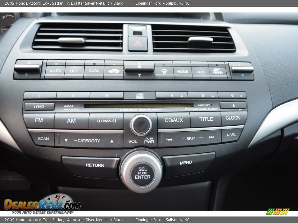2009 Honda Accord EX-L Sedan Alabaster Silver Metallic / Black Photo #17
