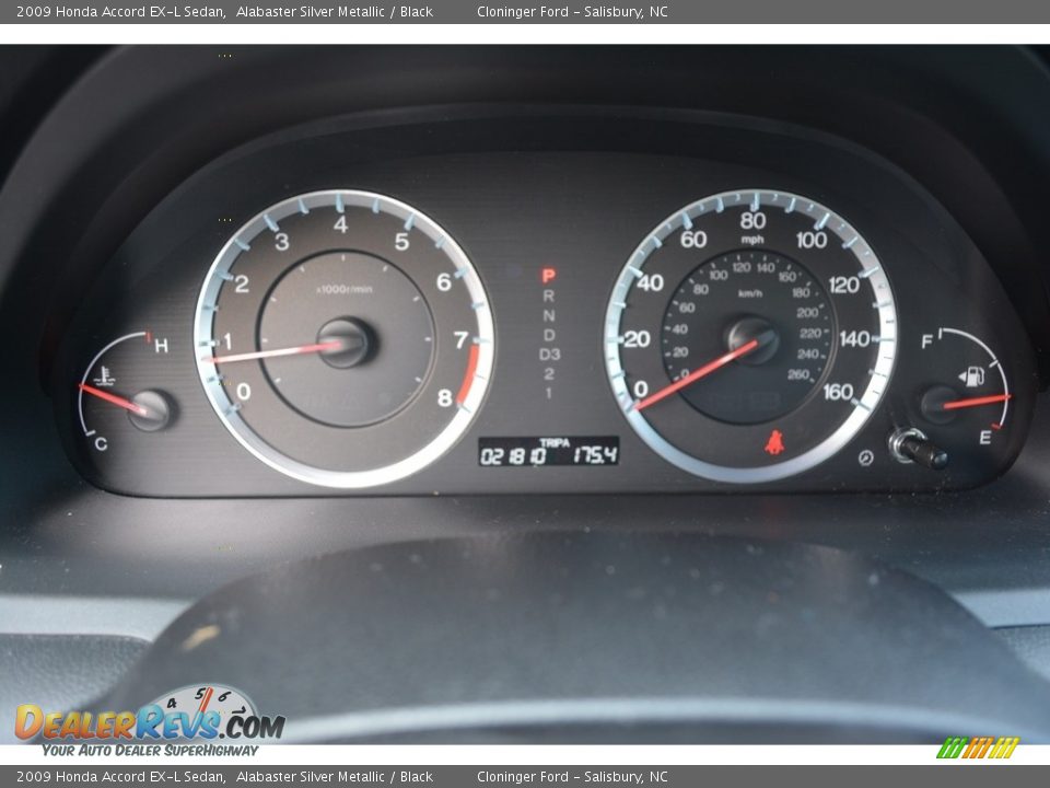 2009 Honda Accord EX-L Sedan Alabaster Silver Metallic / Black Photo #21