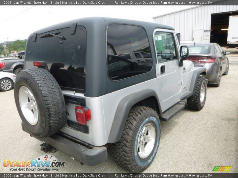 2005 Jeep Wrangler Sport 4x4 Bright Silver Metallic / Dark Slate Gray Photo #8