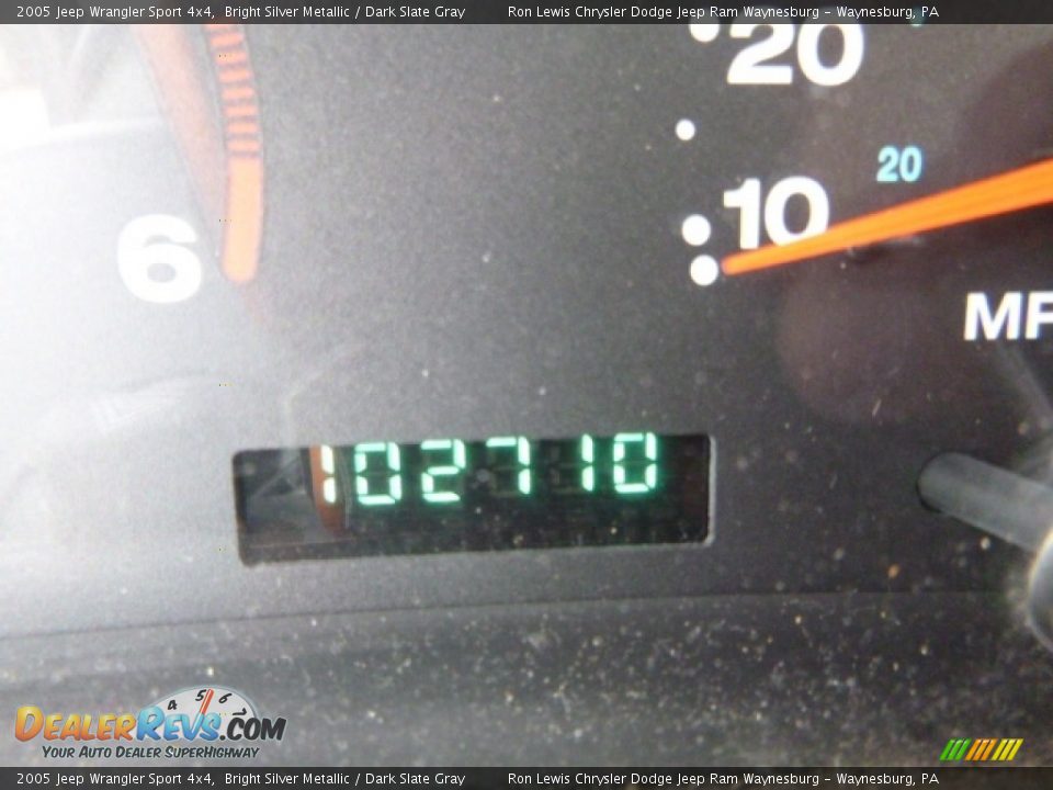 2005 Jeep Wrangler Sport 4x4 Bright Silver Metallic / Dark Slate Gray Photo #16