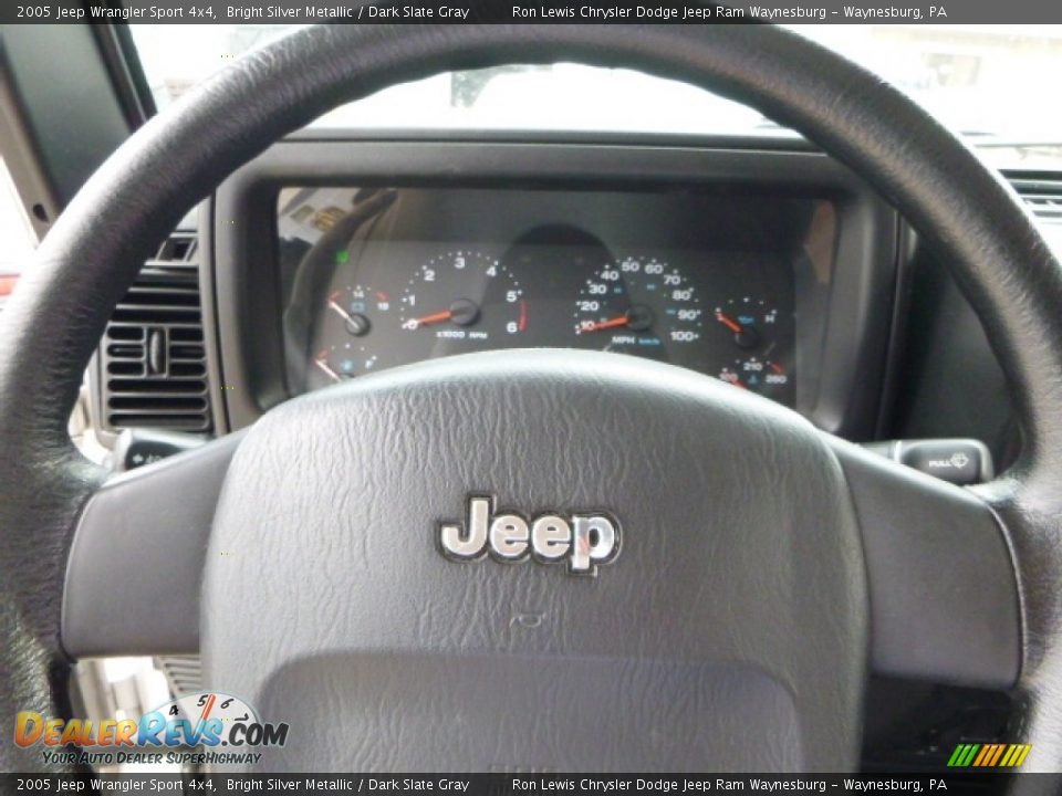 2005 Jeep Wrangler Sport 4x4 Bright Silver Metallic / Dark Slate Gray Photo #19